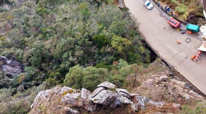Serra do Rio do Rastro será fechada durante três dias - vista superior da rodovia