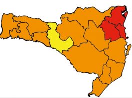 Santa Catarina apresenta redução de risco à Covid em 4 regiões