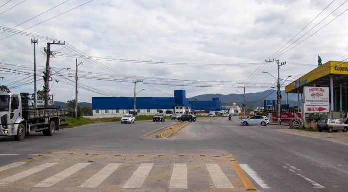 Para evitar filas, SC-281 deverá passar por mudanças em dois cruzamentos em São José