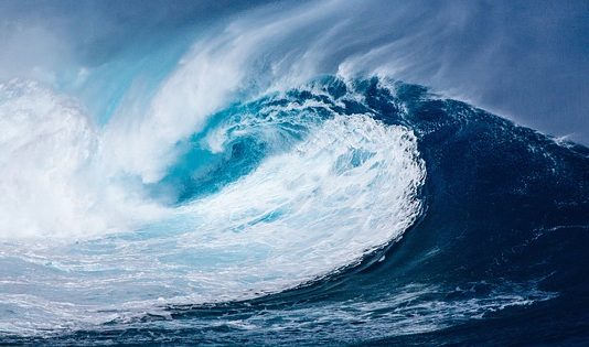 frente fria, ondas ventos ressaca tempestade alerta mar agitado temporal ressaca