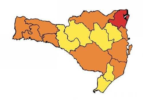 Melhoram os índices de risco da pandemia em Santa Catarina