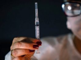 Santa Catarina tem mais duas semanas para cobrir 1ª dose de vacina em adultos Santa Catarina tem mais duas semanas para terminar vacinação de adultos