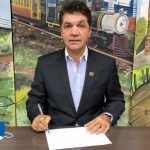 Prefeito que alegou "viadagem" para demitir professor será investigado pelo MPSC