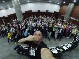 Encontro estadual do PTB marca fase mais conservadora e protesto a favor de Jefferson Encontro estadual do PTB marca fase mais conservadora e protesto a favor de Jefferson