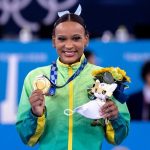 Rebeca Andrade ganha primeiro ouro da ginástica artística feminina Rebeca Andrade ganha primeiro ouro da ginástica artística feminina