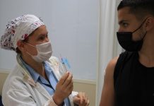 Vacinação em Florianópolis - Marcos Albuquerque/PMF/PMF/Divulgação/CSC