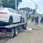 Motorista de Porsche dirige a 174 km/h em Florianópolis