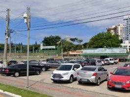 Governo de SC quer vender 18 imóveis, avaliados em R$ 189 milhões área na agronômica, onde está o direto do campo - Governo de SC quer vender 18 imóveis, avaliados em R$ 189 milhões