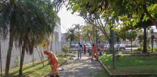 Equipe de aproximadamente 200 funcionários do município trabalha na limpeza geral nos bairros durante 30 dias