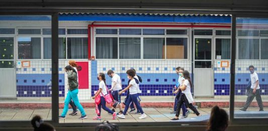 Aulas da rede estadual em 2022 terão início em 7 de fevereiro Calendário Escolar 2022: aulas da rede estadual terão início no dia 7 de fevereiro