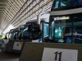 Assinado acordo entre estado e MPSC sobre transporte intermunicipal