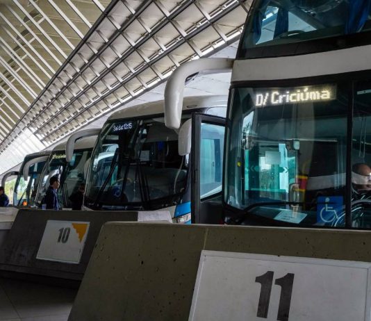 Assinado acordo entre estado e MPSC sobre transporte intermunicipal: 3 anos para licitação Assinado acordo entre estado e MPSC sobre transporte intermunicipal