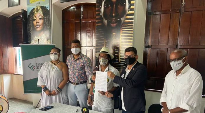 Bolshoi, Olodum e Instituto Liberdade firmam parceria com apoio da FCC