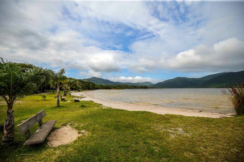 orla da lagoa do peri - Florianópolis lança edital para comércio nas unidades de conservação