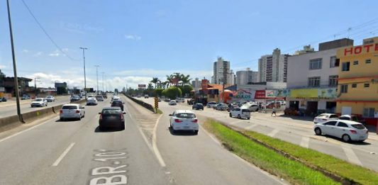 Concessionária suspende fechamento da saída da BR-101 para o Kobrasol