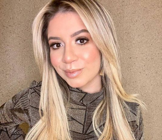 Cantora Marília Mendonça morre em queda de avião em Minas Gerais Cantora Marília Mendonça morre em queda de avião em Minas Gerais