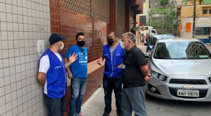Blitz fiscaliza imóveis com esgoto irregular no Centro de Florianópolis