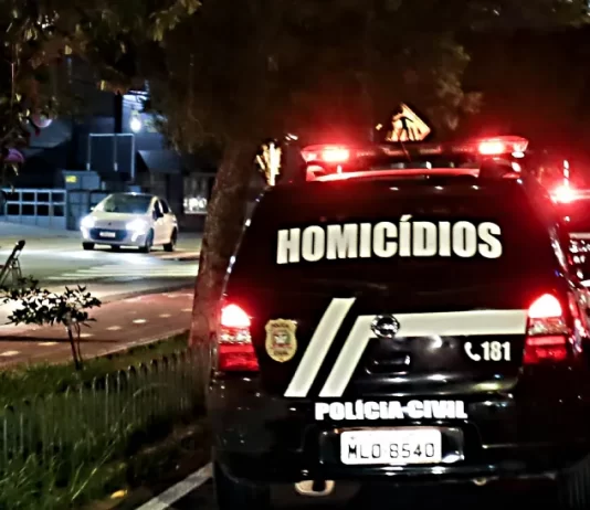 Casal mata homem e larga corpo na lixeira, na Guarda do Embaú homicídios em santa catarina