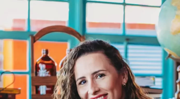 escritora renata de souza