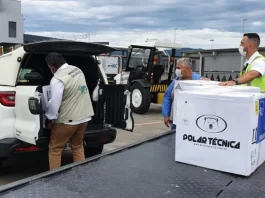 SC recebe primeiro lote de vacinas contra Covid para crianças e estabelece prioridades