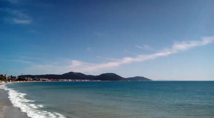 mar calmo da praia dos ingleses - clima para amanha sc tempo bom ceu limpo sol