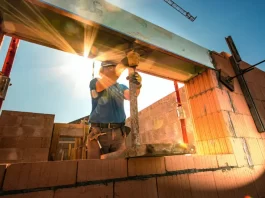 Custo do metro quadrado para construção encareceu 19% no ano em SC