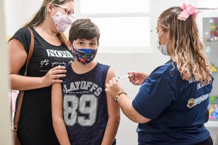 Vacinação contra coronavírus nesta quinta na Grande Florianópolis