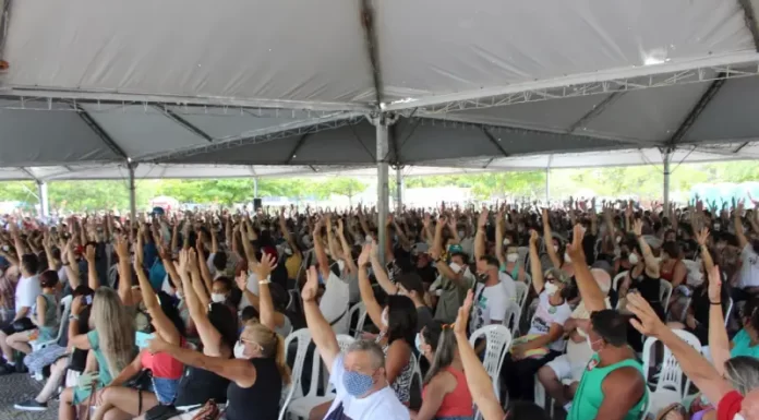 Funcionários da Prefeitura de Florianópolis entram em greve por tempo indeterminado