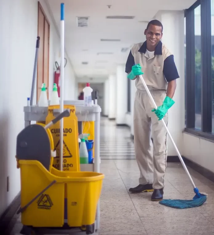 trabalhadores da limpeza