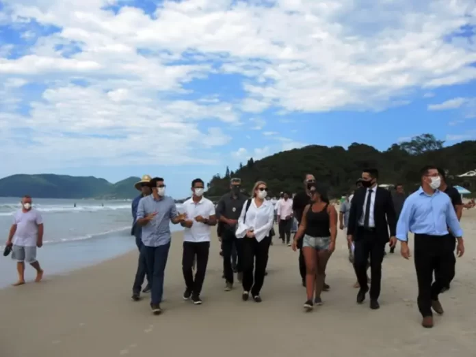 Inspeção e audiência pública dão tratamento conjunto a ações da Praia do Campeche