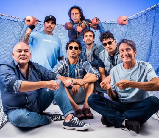 Dazaranha toca com Mareluna na abertura no Jurerê Open Shopping, na sexta à noite