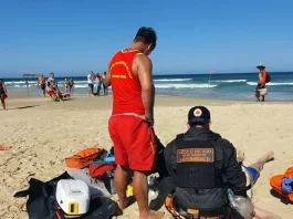 Homem de 39 anos morre afogado na Praia do Santinho