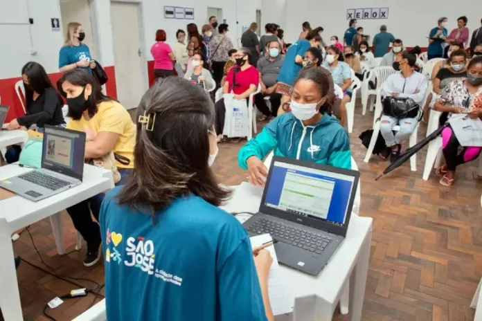 Mutirão em Forquilhinha atrai 400 pessoas a programas sociais