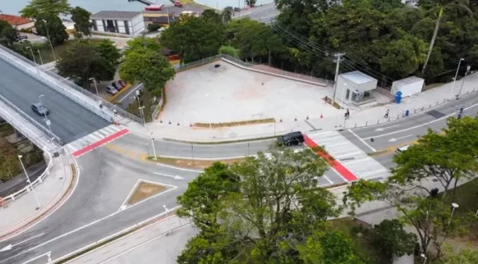 cabeceira insular da ponte hercílio luz