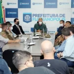 Prefeito Gean Loureiro reuniu moradores, frequentadores, donos de bares e PM para discutir utilização do espaço público no Centro da capital