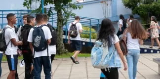 programa de permanência na escola bolsa estudante será de R$ 6.250