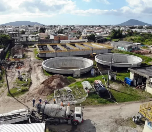 Estação de tratamento nos Ingleses será concluída no segundo semestre obra de estação de tratamento de esgoto em Florianópolis