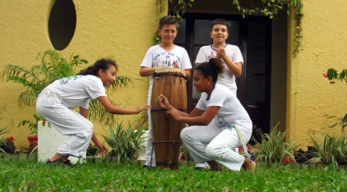 Educandário Santa Catarina inicia projeto de oficinas de capoeira, dança, fotografia e música