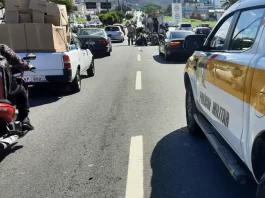Homem é atropelado na Via Expressa em São José Homem é atropelado na Via Expressa em São José