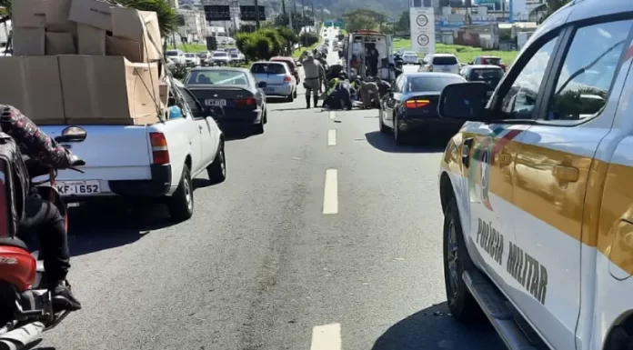 Homem é atropelado na Via Expressa em São José