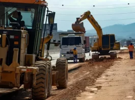 Santa Catarina já investiu R$ 170 milhões em quatro rodovias federais Obra de duplicação com dinheiro do Estado na BR-470 em Navegantes