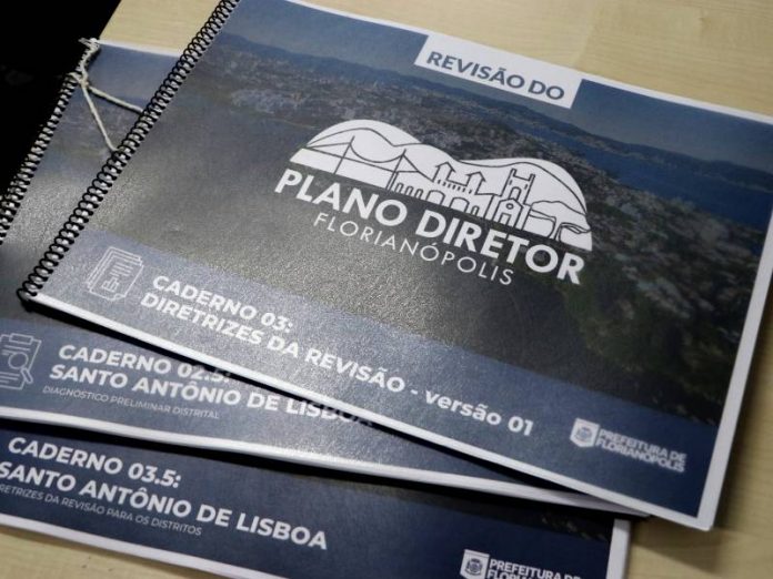 Revisão do Plano Diretor de Florianópolis está em debate nas audiências distritais