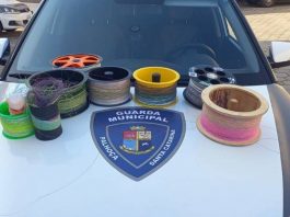 Guarda de Palhoça apreende 9 carretéis com cerol Operação aconteceu no sábado (23) em dois loteamentos onde jovens costumam praticar a brincadeira