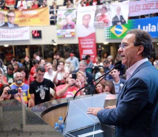 Décio Lima é escolhido candidato a governador de SC pelo PT PT escolhe Décio Lima como candidat a governador de Santa Catarina em 2022