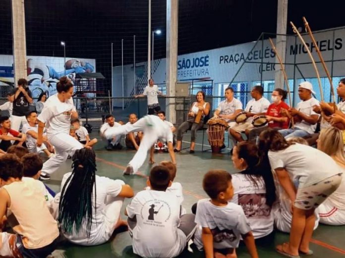 Encontro de Capoeira ocorre na Praça do Céu em setembro