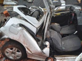 Homem foi esmagado dentro de carro em Piçarras com desabamento de muro