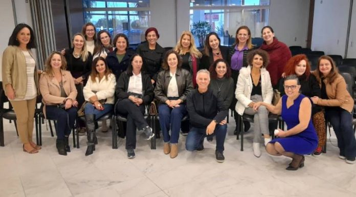 Núcleo da Mulher Empresária da Aemflo e CDL-SJ completa 10 anos