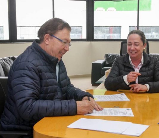 Lei da liberdade econômica é sancionada em São José Prefeito Orvino Coelho de Ávila sanciona Lei sobre Liberdade Econômica em São José