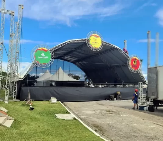 Bolsão do Trapiche da avenida Beira-mar Norte recebe o show no sábado