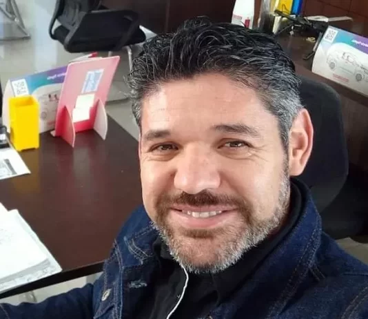 Charles dos Santos Oliveira